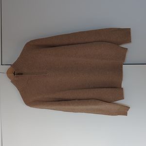 JCrew 100% lambswool pullover sweater with half-zip. Size M.